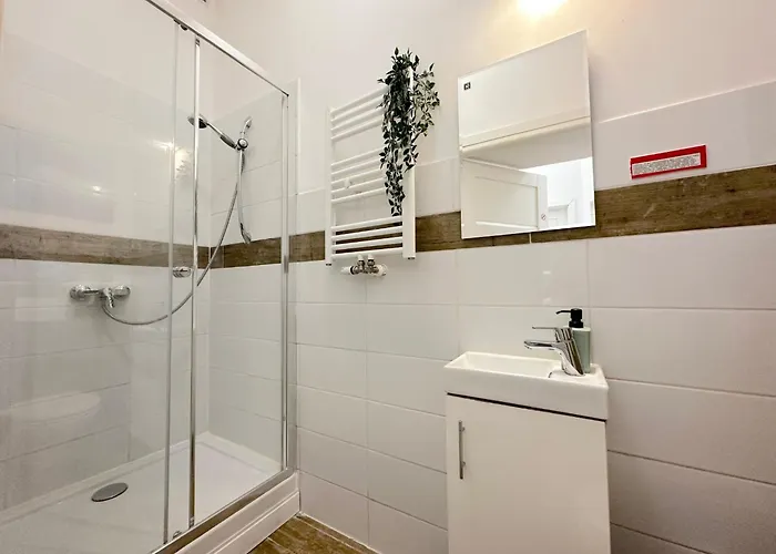 Privatunterkunft Gamma 10 Min To Old Town *